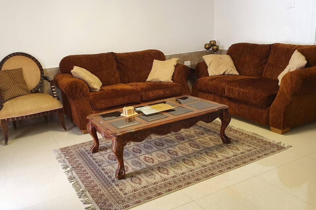 'C' Dazzling Modern 2 Bdrm Apt In Khalda Free Wifi Амман Экстерьер фото